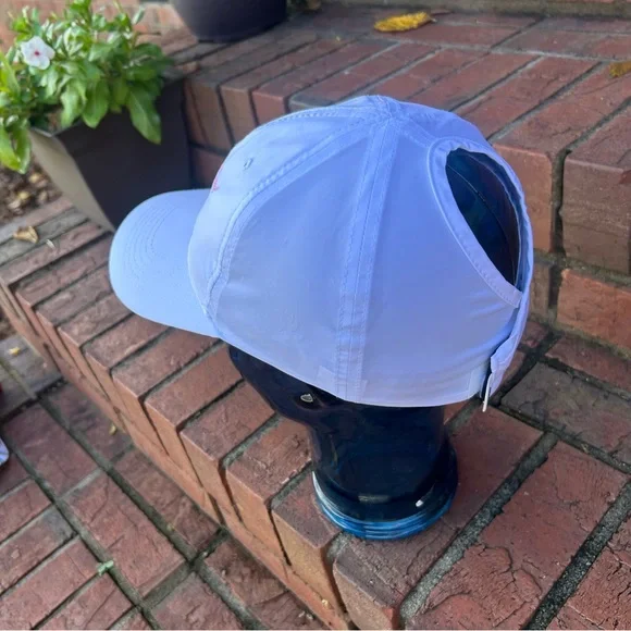 TRUMP INVITATIONAL Callaway Golf Hat - Picture 4 of 8